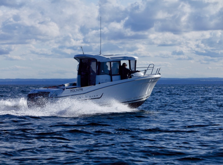 Profesjonalne kursy motorowodne w Akademii Jachtingu