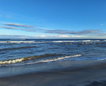 Bałtyk zimą &ndash; Jastarnia, plaża ośnieżona